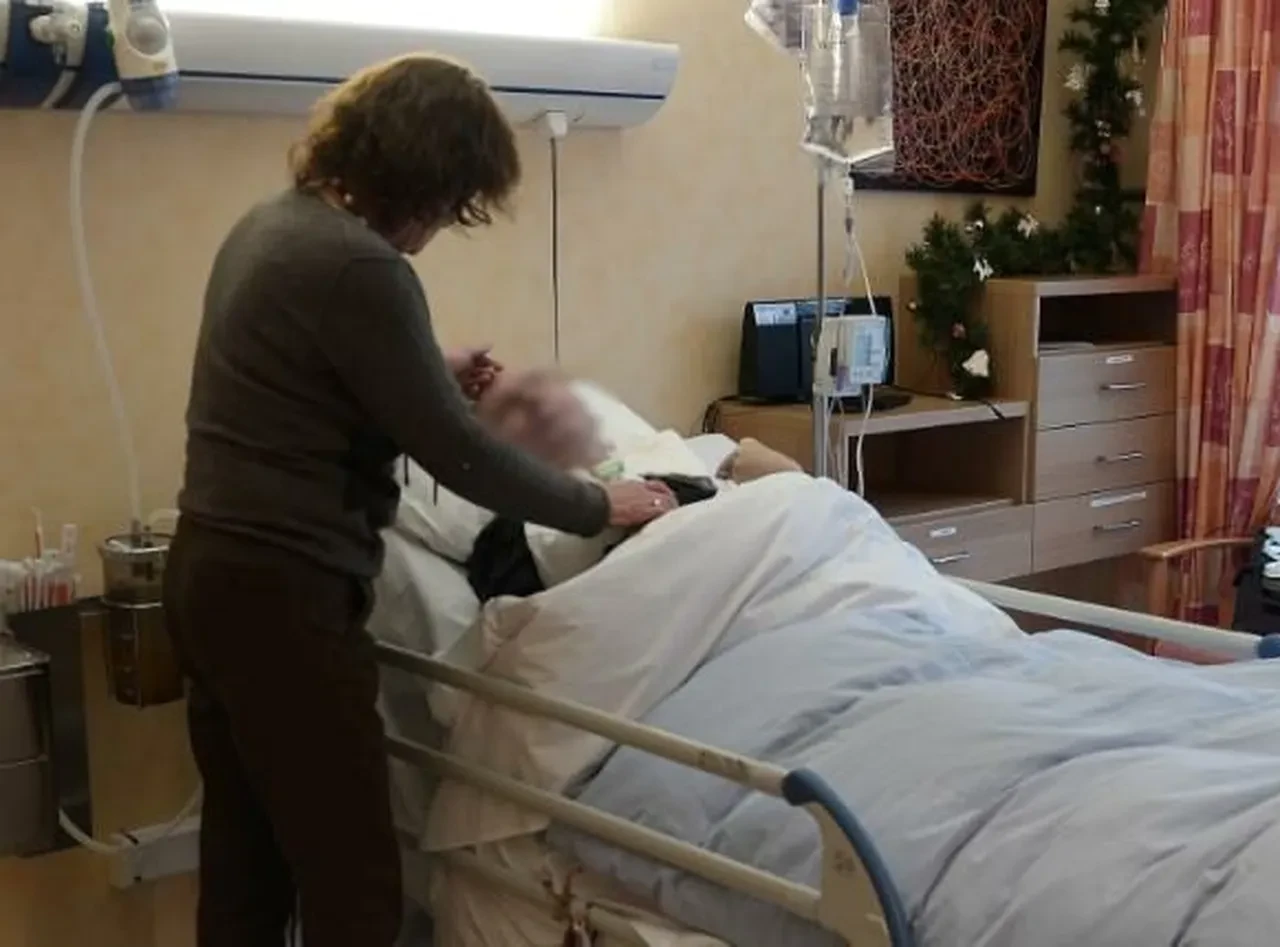 'Adam' grubunun vokalisti komaya girdi!