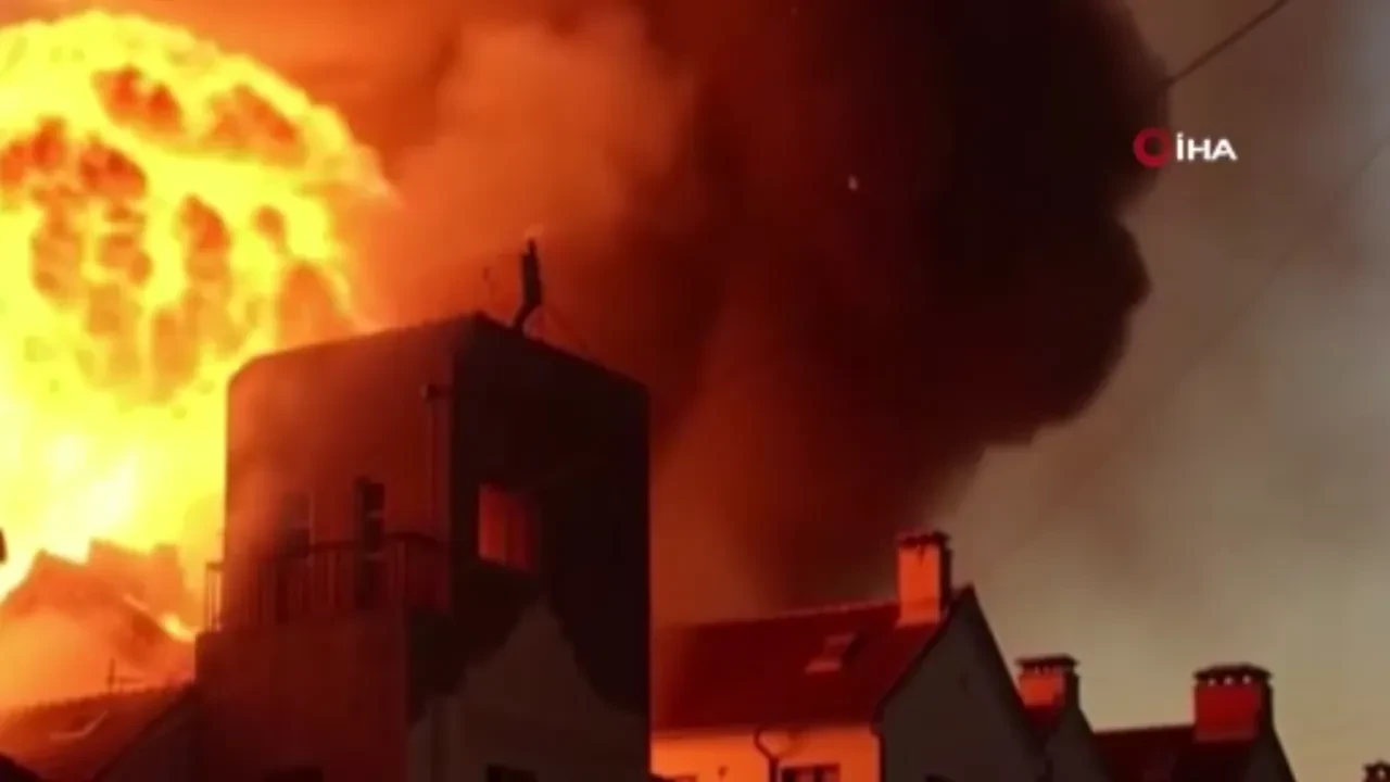 Bir evde başlayan yangın 170'ten fazla binaya sıçradı
