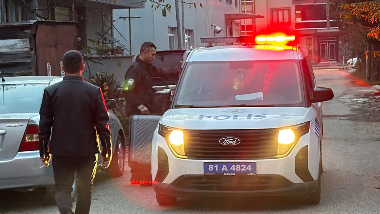Düzce’de şüpheli çanta paniği! Ekipler harekete geçti