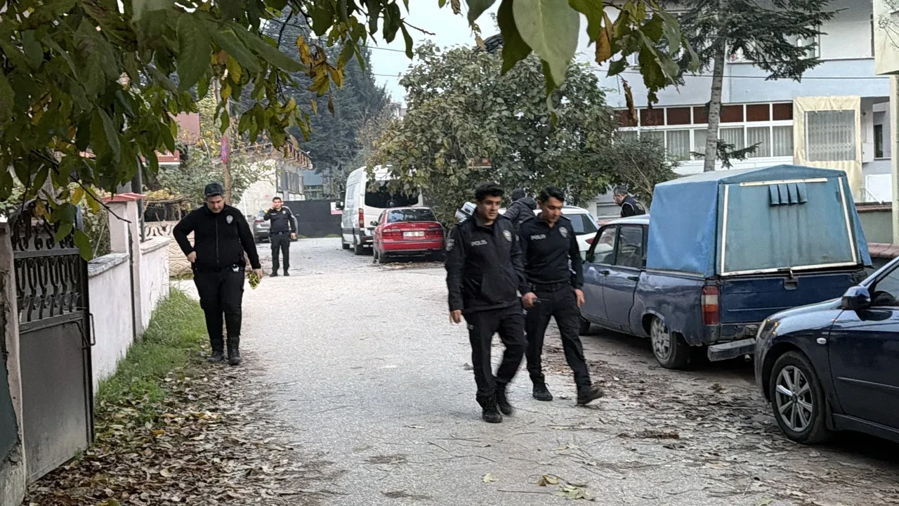 Düzce’de şüpheli çanta paniği! Ekipler harekete geçti