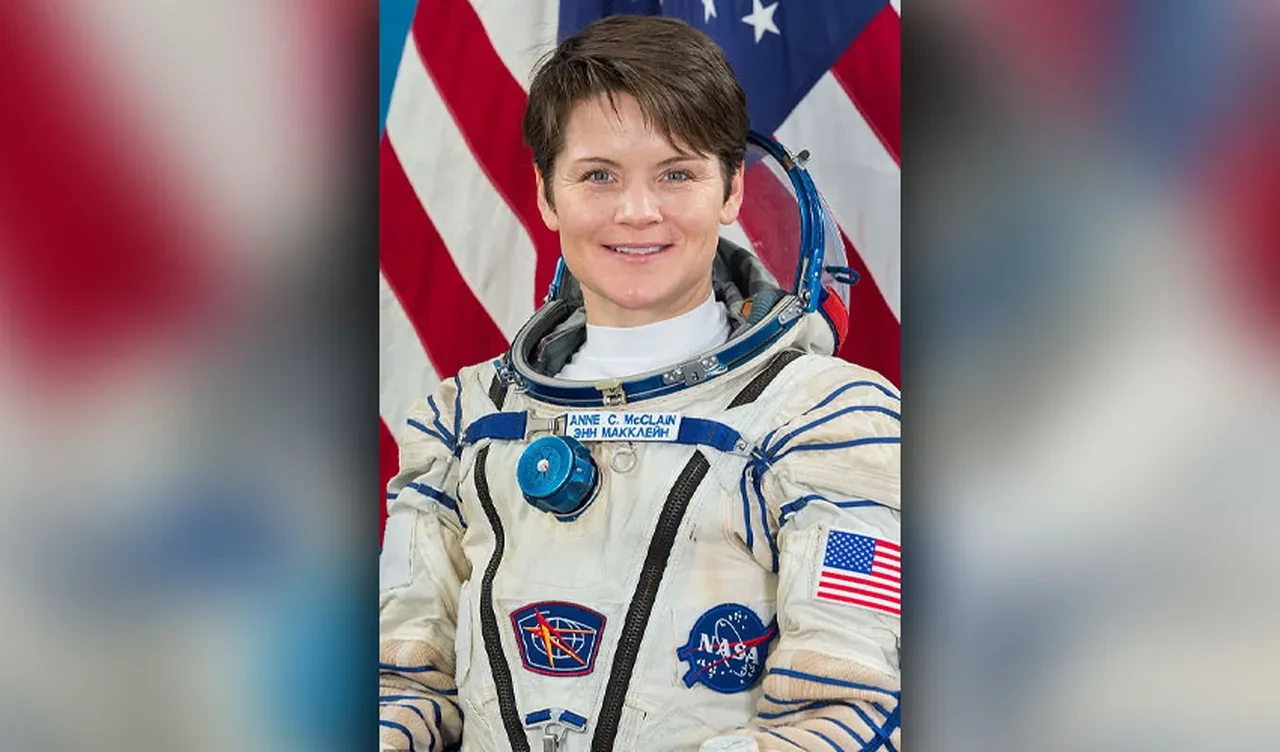 Eski eşine 'uzayda ilk suçu işledi' suçlamasında bulundu! İftirası başını yaktı