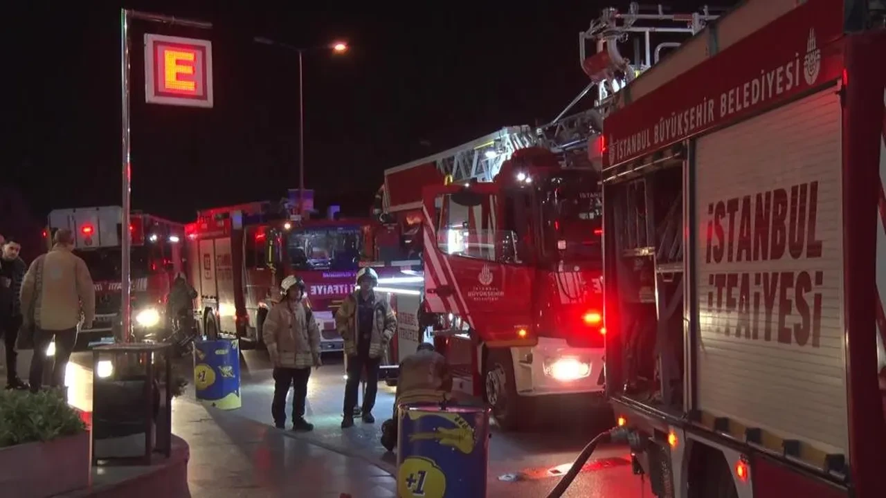 İstanbul'da otelde korku dolu anlar! 4 kişi hastaneye kaldırıldı