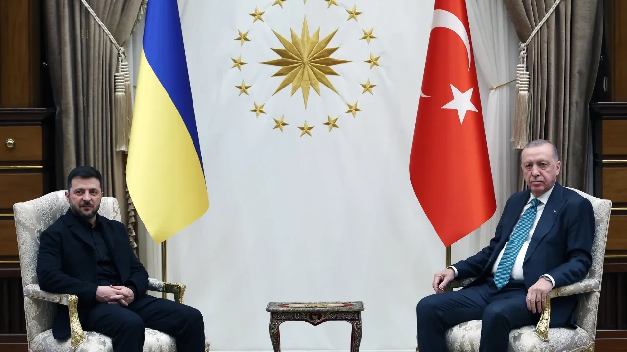 Ukrayna lideri Zelenskiy ile Cumhurbaşkanı Erdoğan'ın görüşmesi başladı