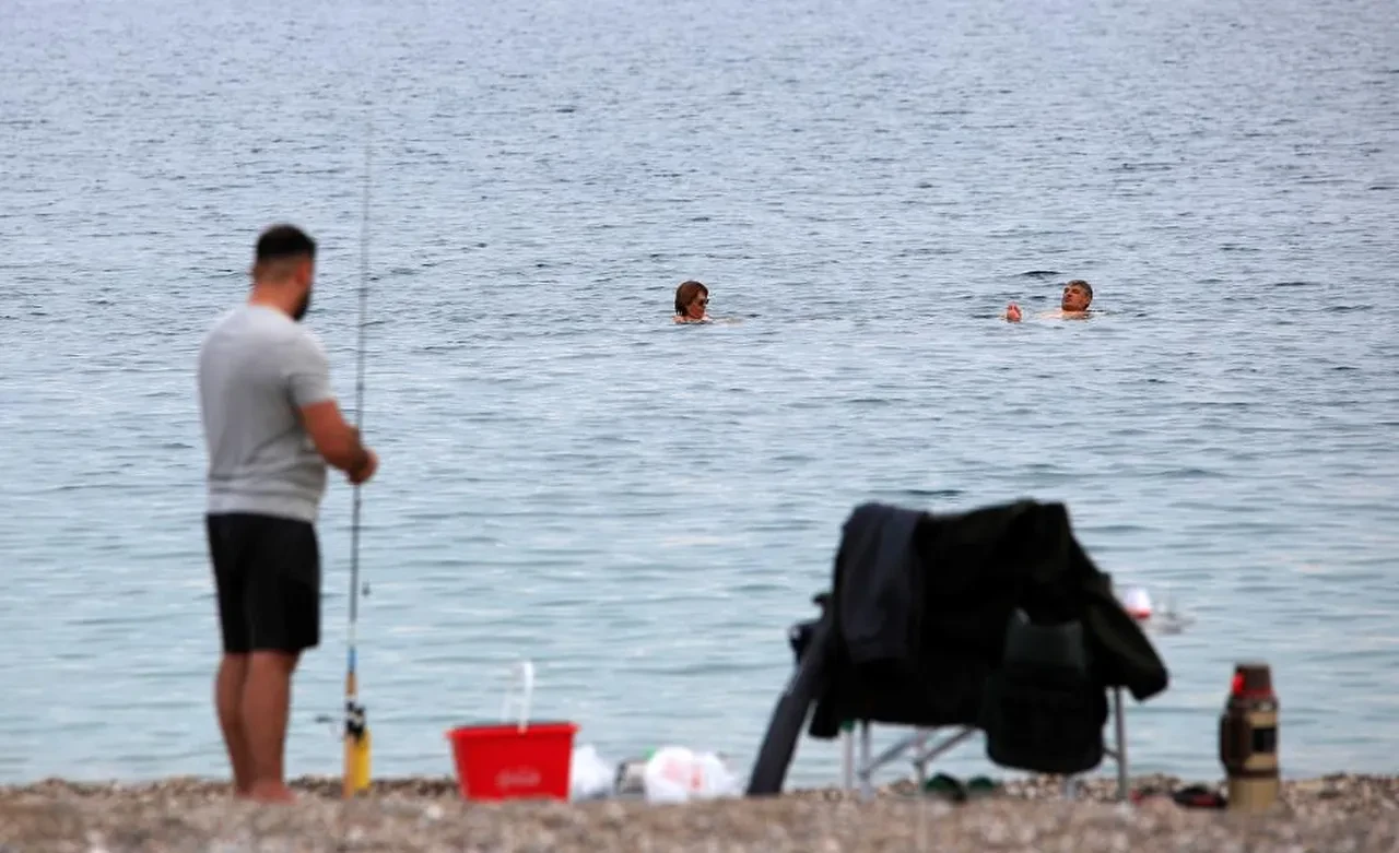 Antalya'da kasım ayında deniz keyfi