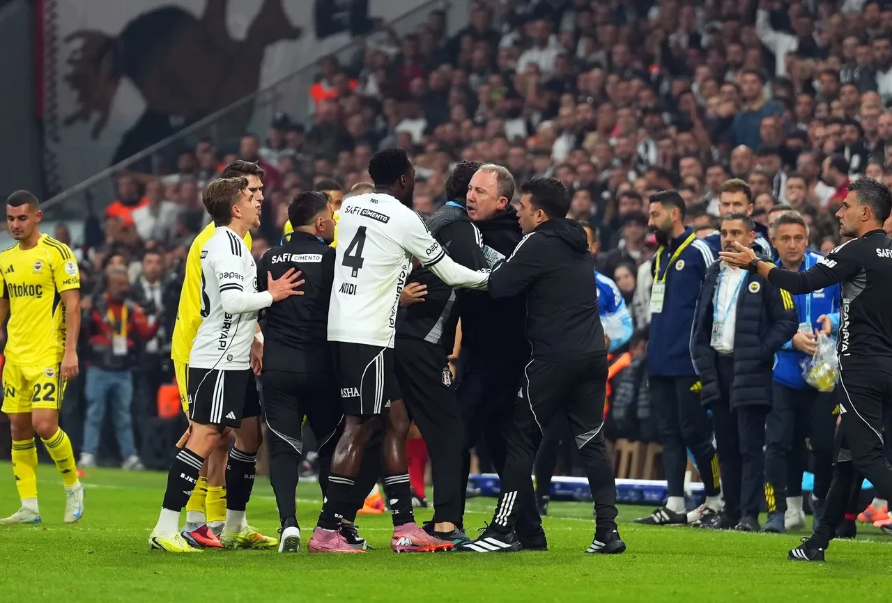 Beşiktaş Fenerbahçe maç skoru kaç kaç? Nefes kesen maçta 5 gol