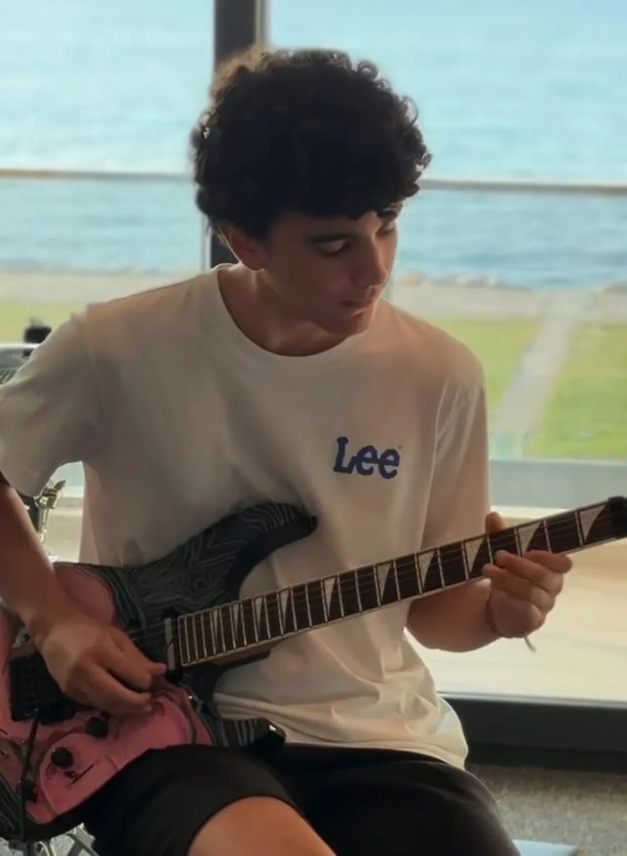 Eğlence mekanında acı olay! Liseli genç hayatını kaybetti!