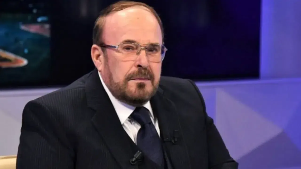 Eski Arnavutluk Başbakanı Fatos Nano son yolculuğuna uğurlandı