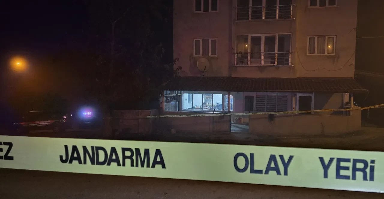 Eski polis köy kahvesinde katliam yaptı: Ölü ve yaralılar var