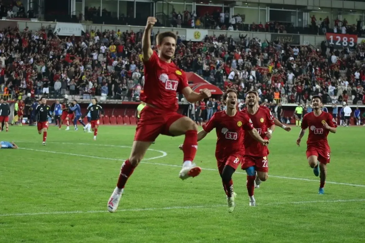 Eskişehirspor maçı bugün saat kaçta, hangi kanalda? Bornova 1877 ile TFF 3. Lig'in 9. haftası kapsamında karşılaşacak