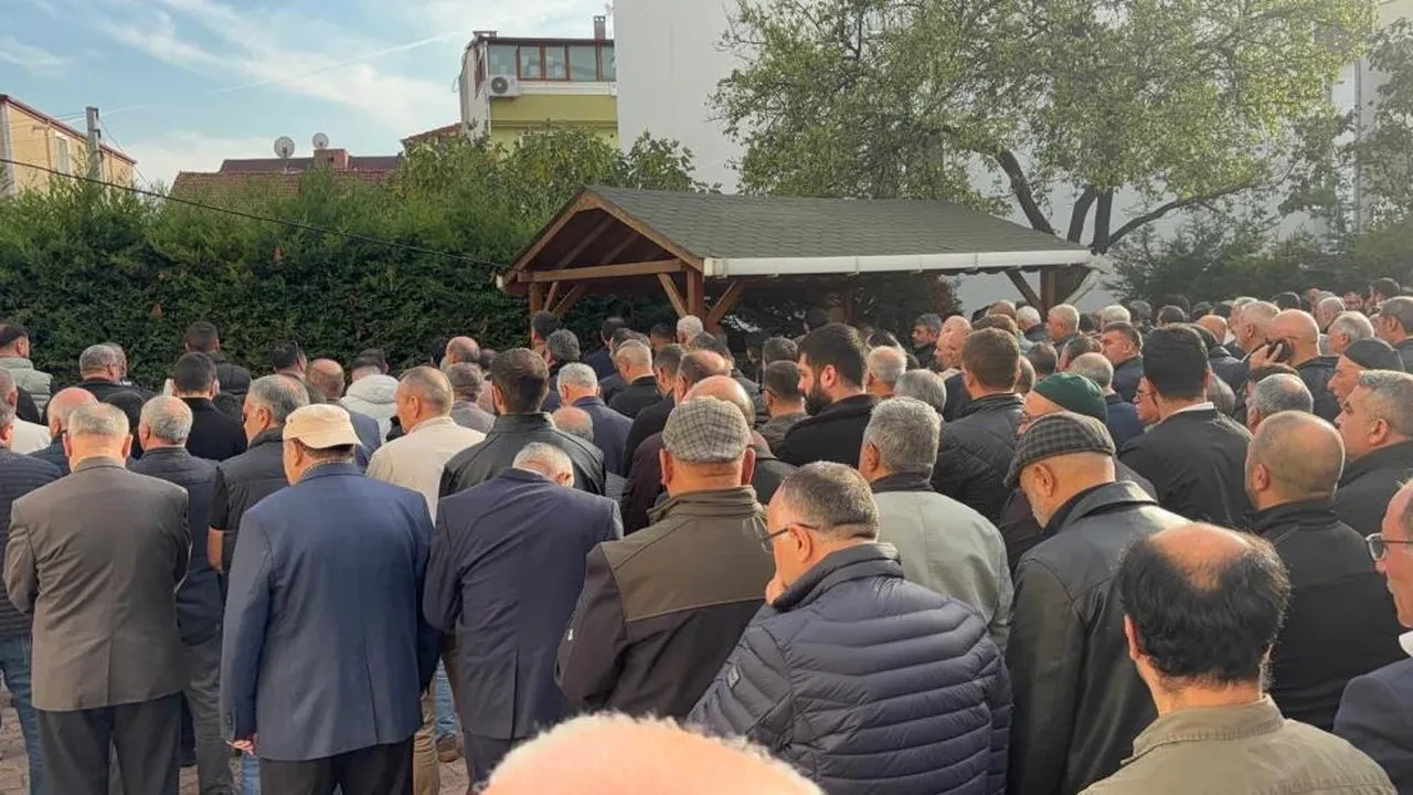 Thodex’in kurucusu Faruk Fatih Özer, Kocaeli’de toprağa verildi