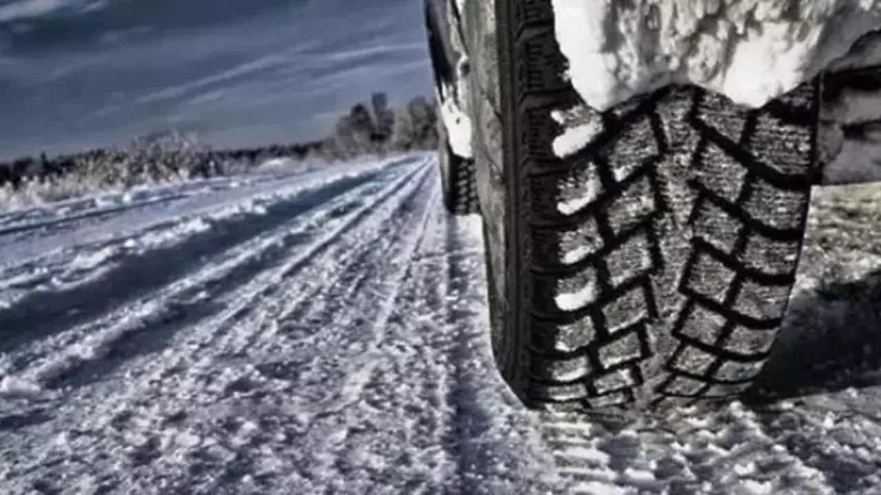 Zorunlu kış lastiği başladı mı ne zaman başlayacak? Kasım ayında başlayacaktı