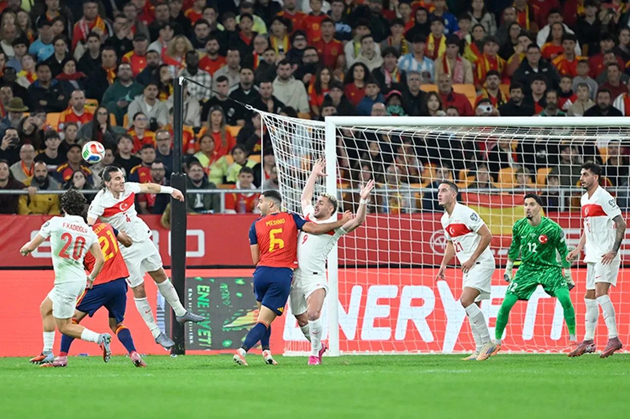 2026 Dünya Kupası play-off kura çekimi hangi kanalda, saat kaçta? Bugün A Milli Takım'ın rakibi belli olacak