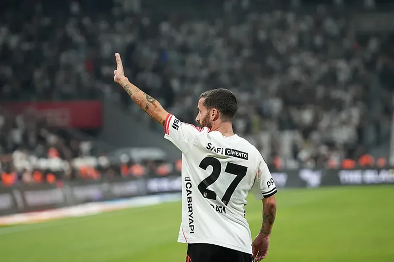 Beşiktaş'tan radikal Rafa Silva hamlesi! Sakatlık krizinde yeni karar