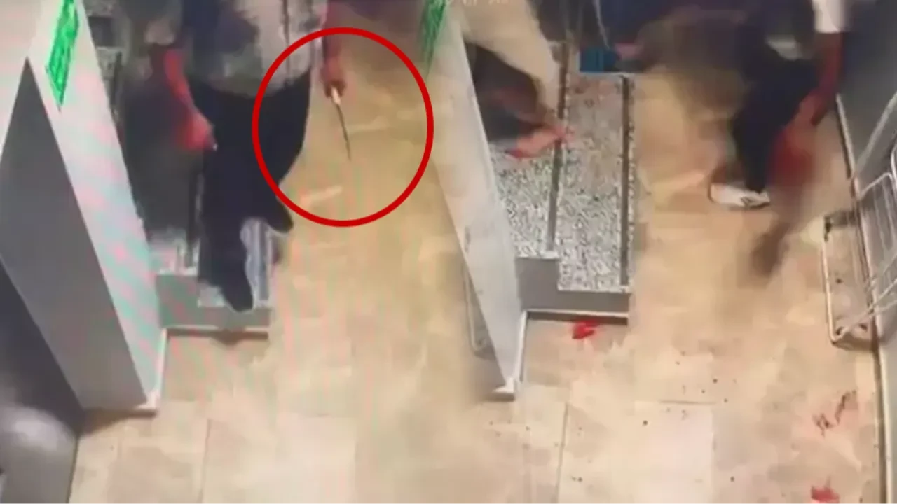 Eşini oğlunun arkadaşıyla bastı! Otel odası kan gölüne döndü: Dehşet anları kamerada 