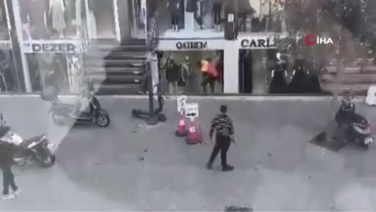 Güngören'de sokak ortasında vahşet! Korku dolu anlar kameralara yansıdı