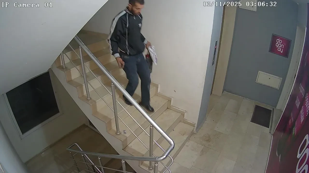 Hırsızlık yapmadan duramıyor! Hırsızlıktan cezaevine girdi, firar edip 2 kez soygun yaptı