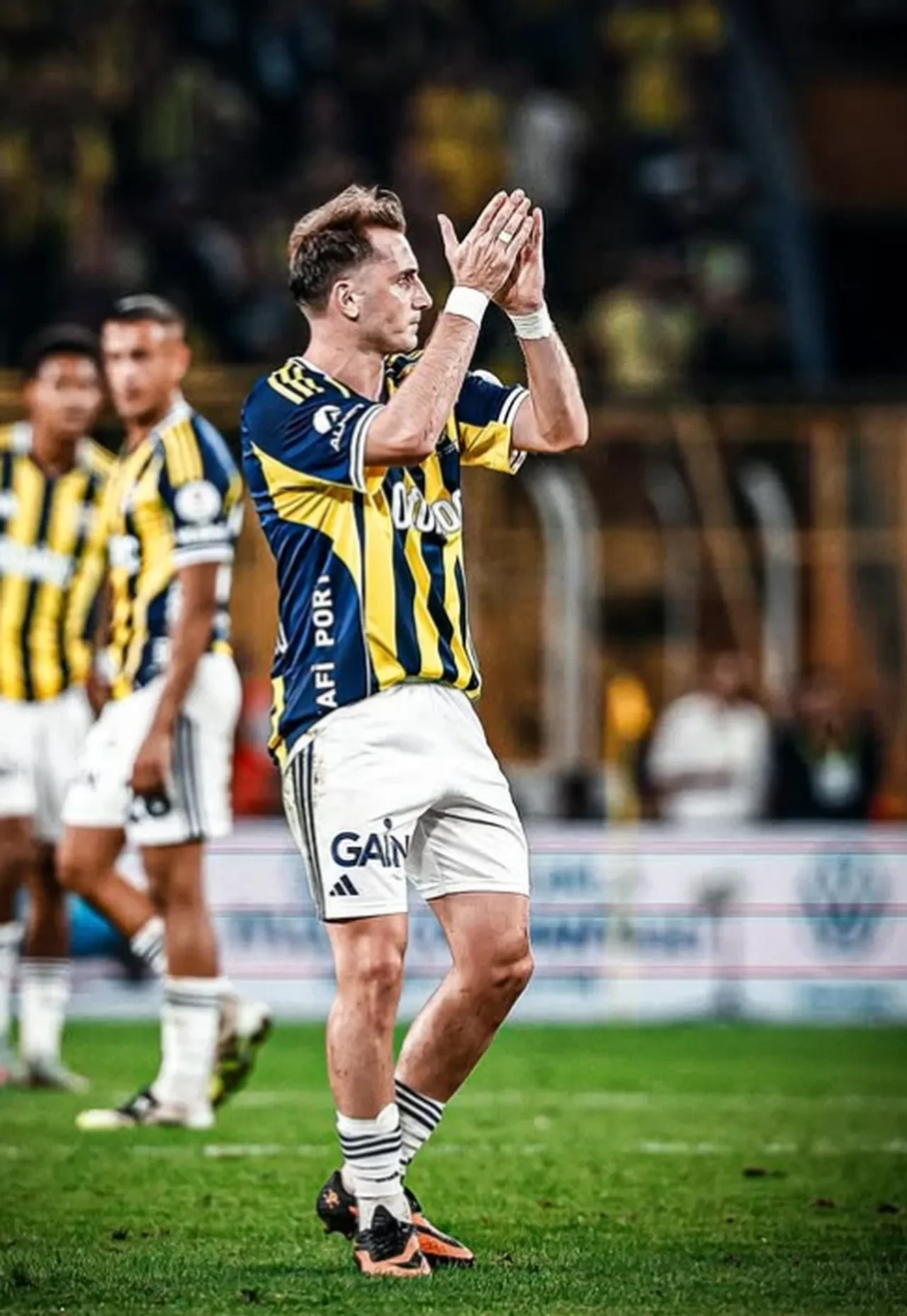 Kerem Aktürkoğlu'nun Harry Potter sevinci kursağında kaldı! Yapım şirketi peşine düştü