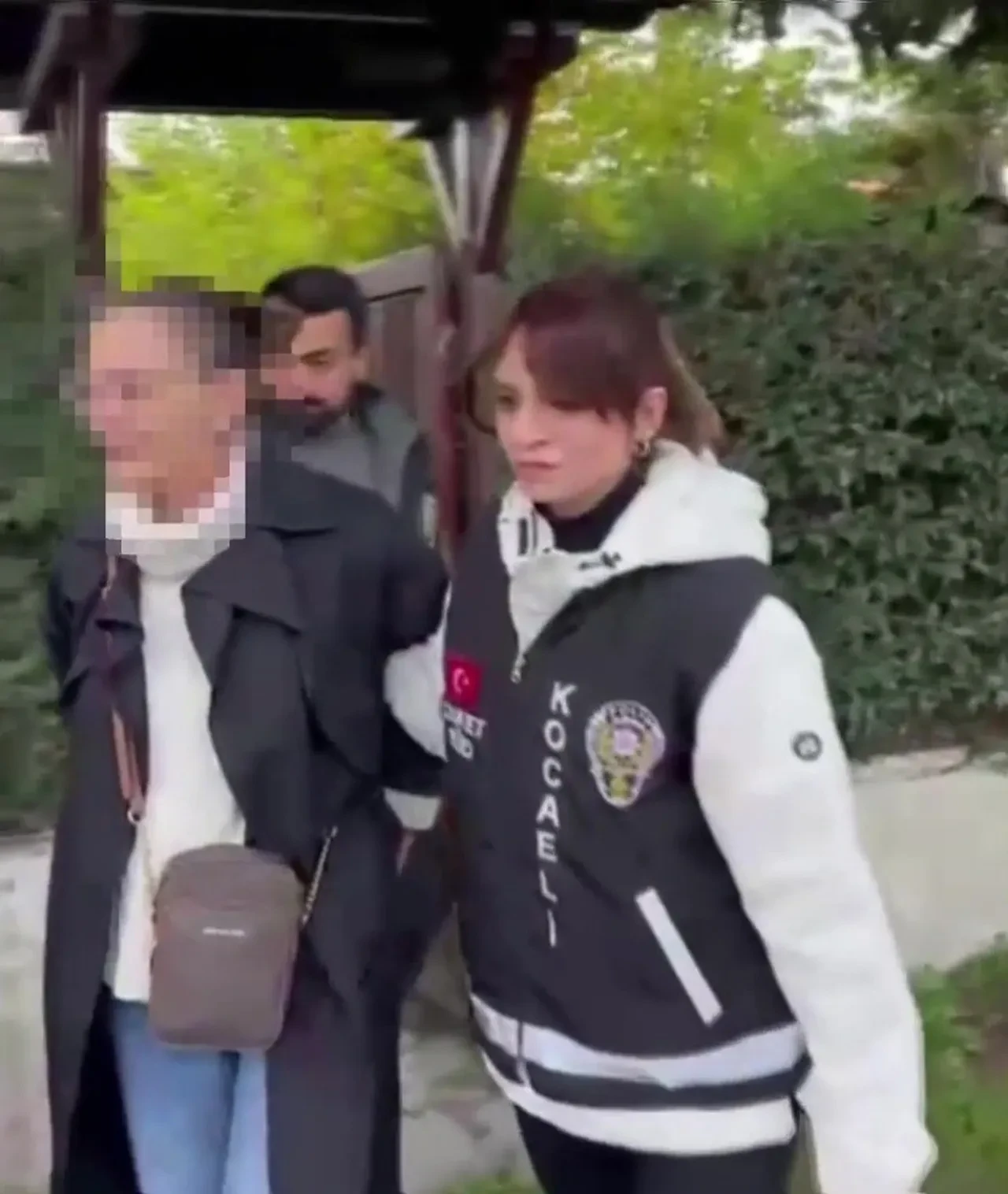 Kocaeli'nde 18 yıllık sır perdesi aralandı: Göbek bağıyla öldürülen bebeğin annesinden pes dedirten savunma!