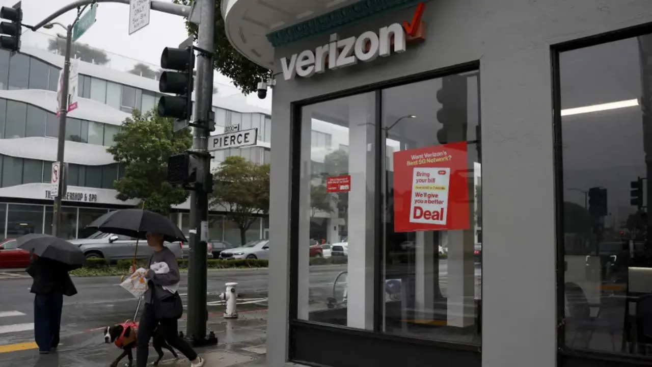 ABD'li telekomünikasyon devi Verizon: 13 binden fazla çalışanı işten çıkaracak