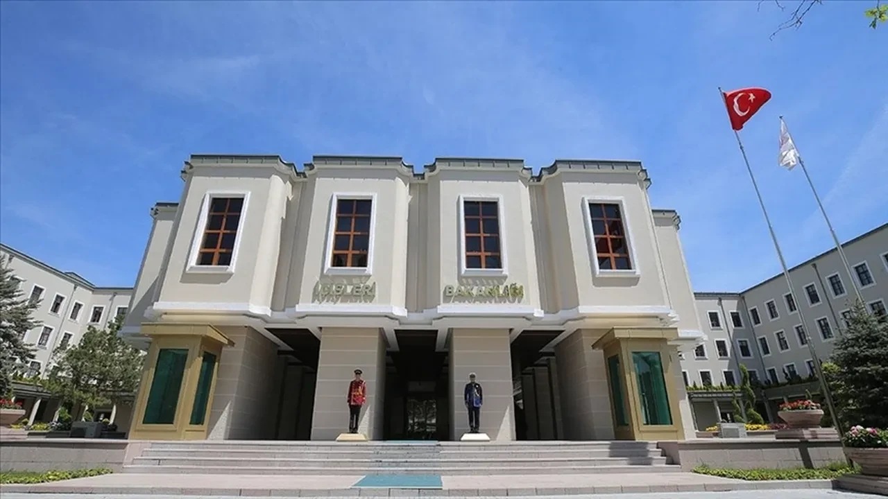 Bakan Yerlikaya açıkladı! Üç faili meçhul cinayet aydınlatıldı 