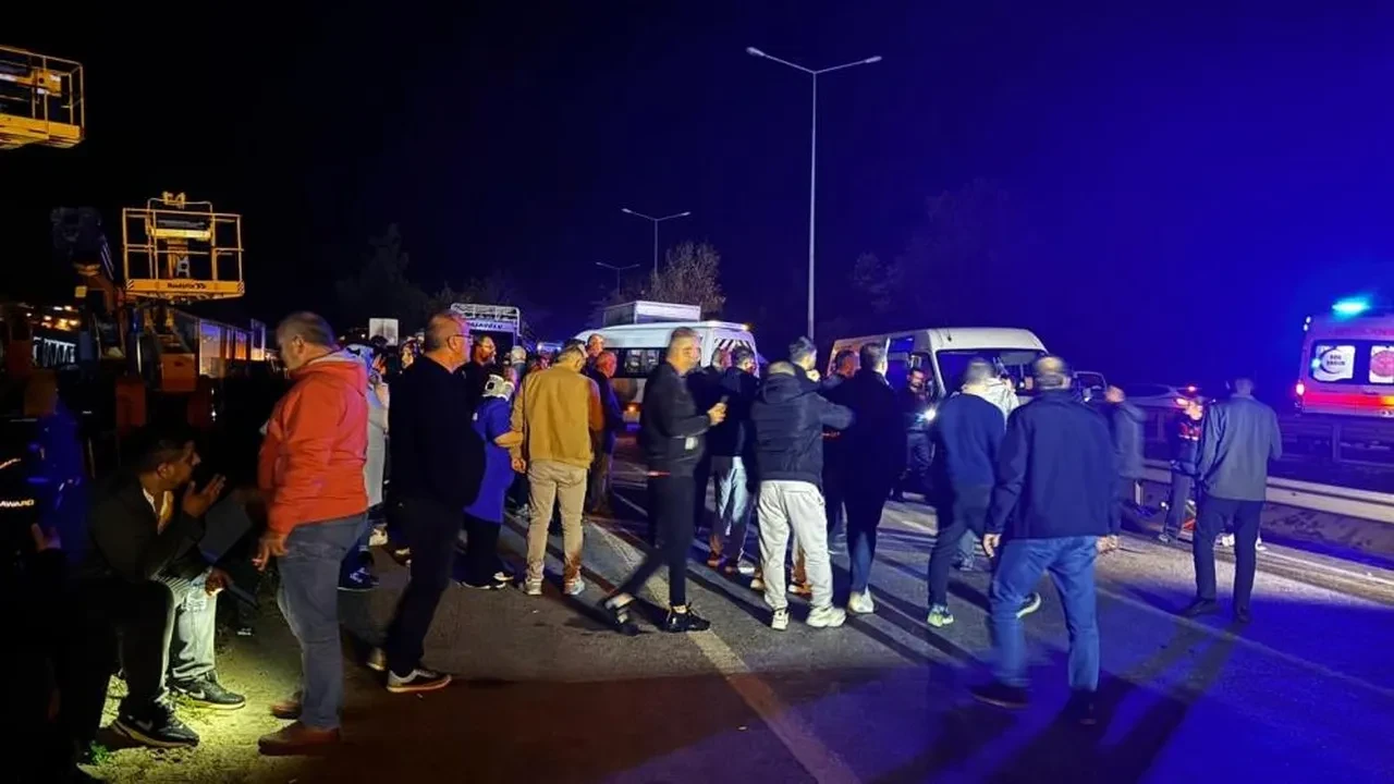 Bursa'da zincirleme kaza: Ölü ve yaralılar var