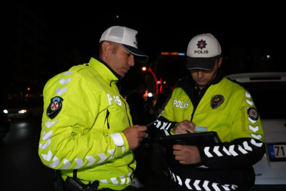 Kırıkkale'de 43 ilin geçiş güzergahında narkotik denetimi yapıldı