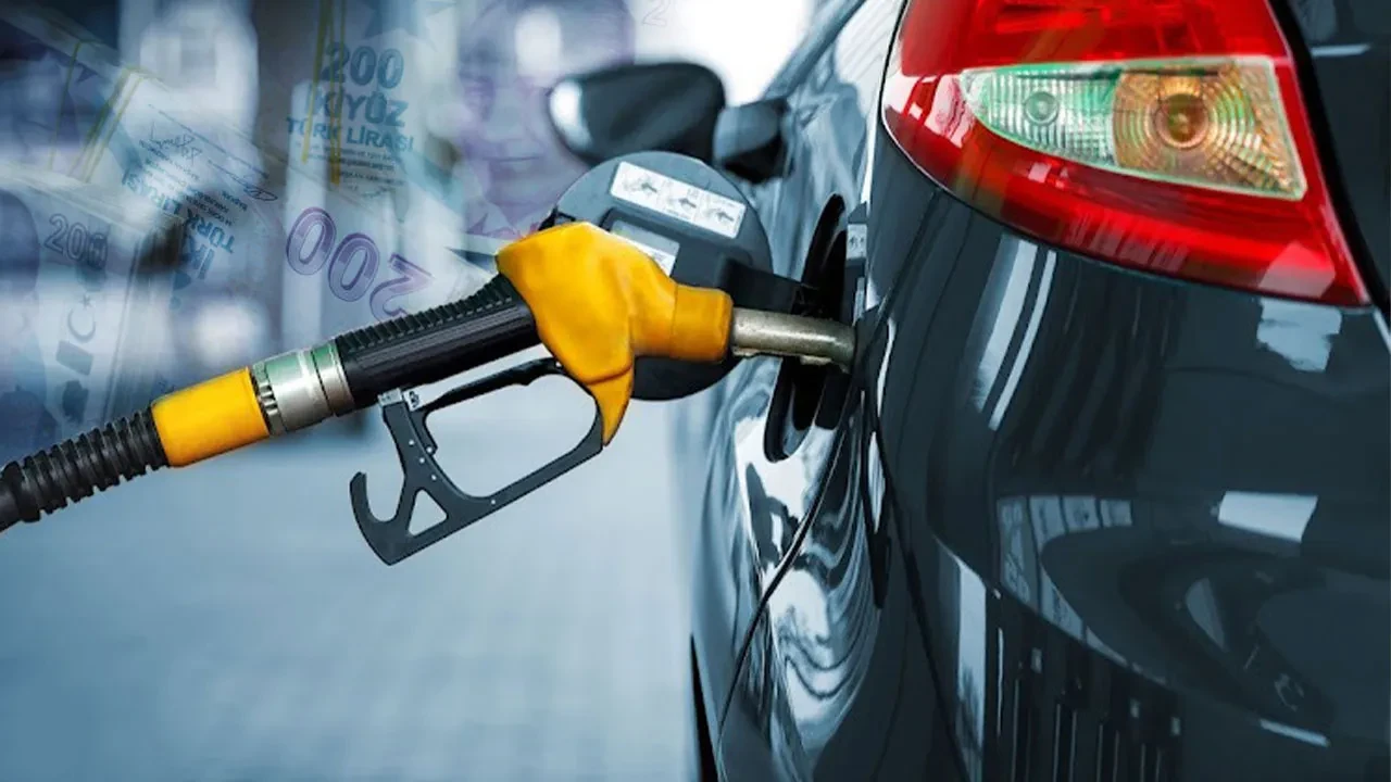 Motorin fiyatlarına zam! Akaryakıt tabelası değişti