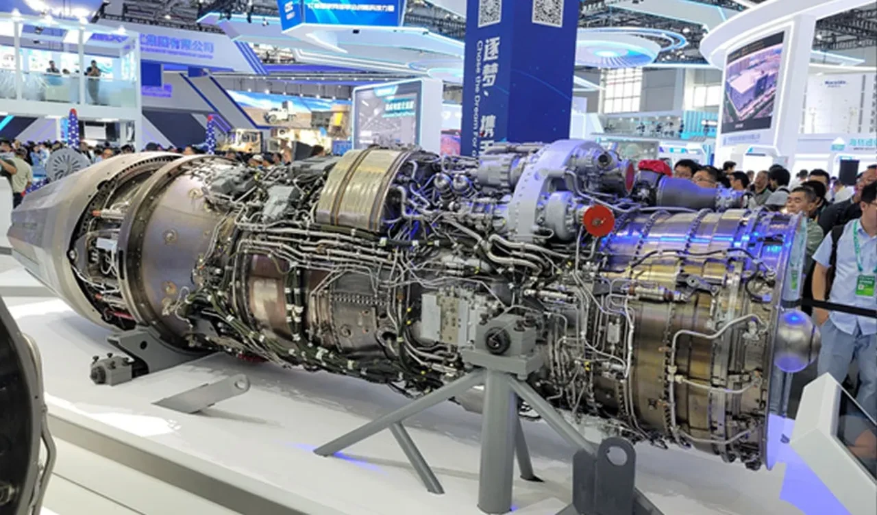 Rusya, yeni nesil savaş uçağı motorunu görücüye çıkardı