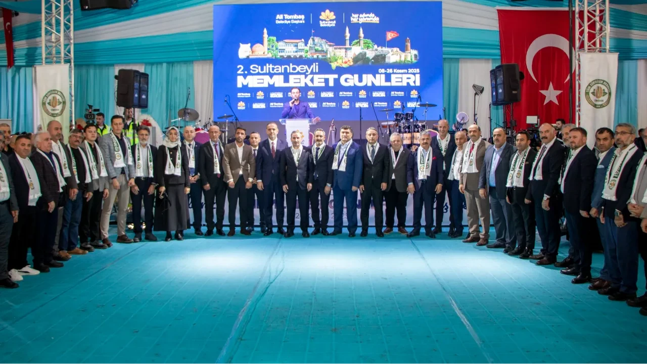 Sultanbeyli'de Siirt rüzgarı esti: Başkan Tombaş'tan gönül köprüsü mesajı