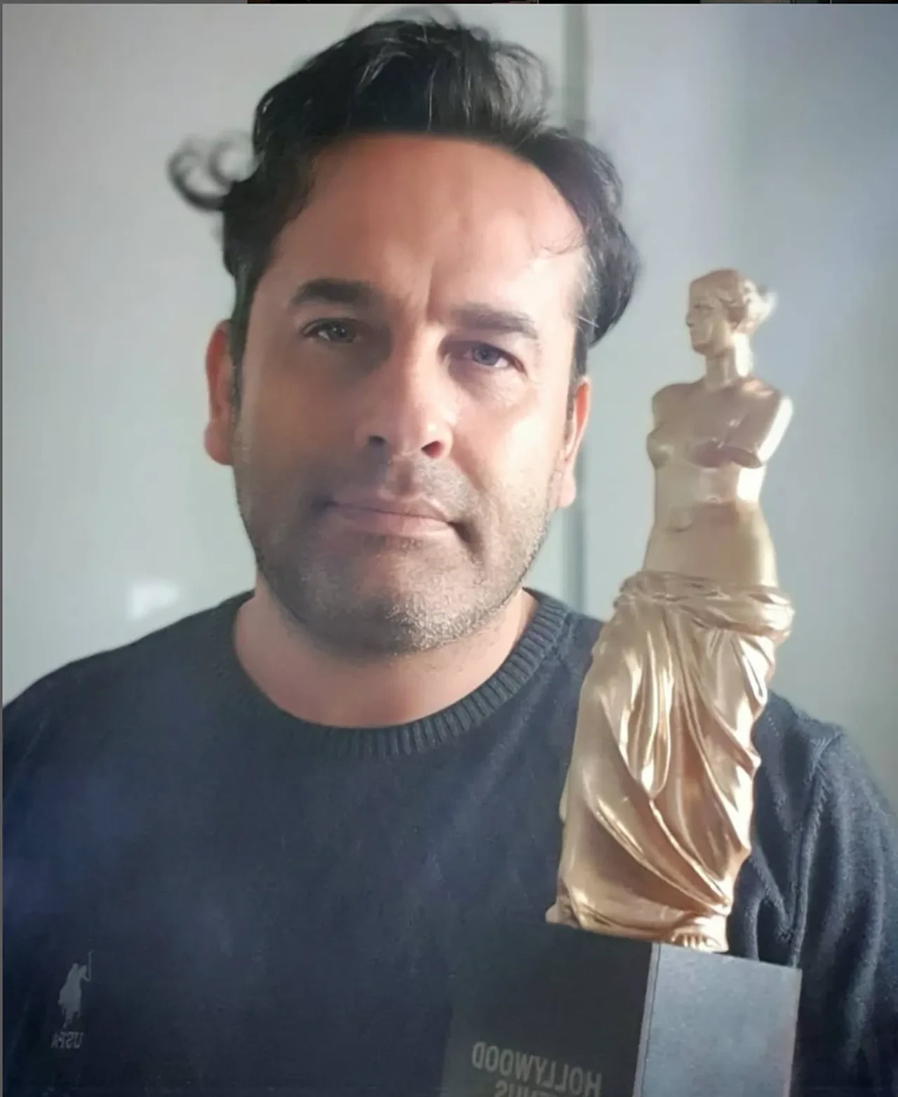 Yönetmen Şahin Yiğit, Evrim Akın'a ateş püskürdü: Ekmeğimden ettin 