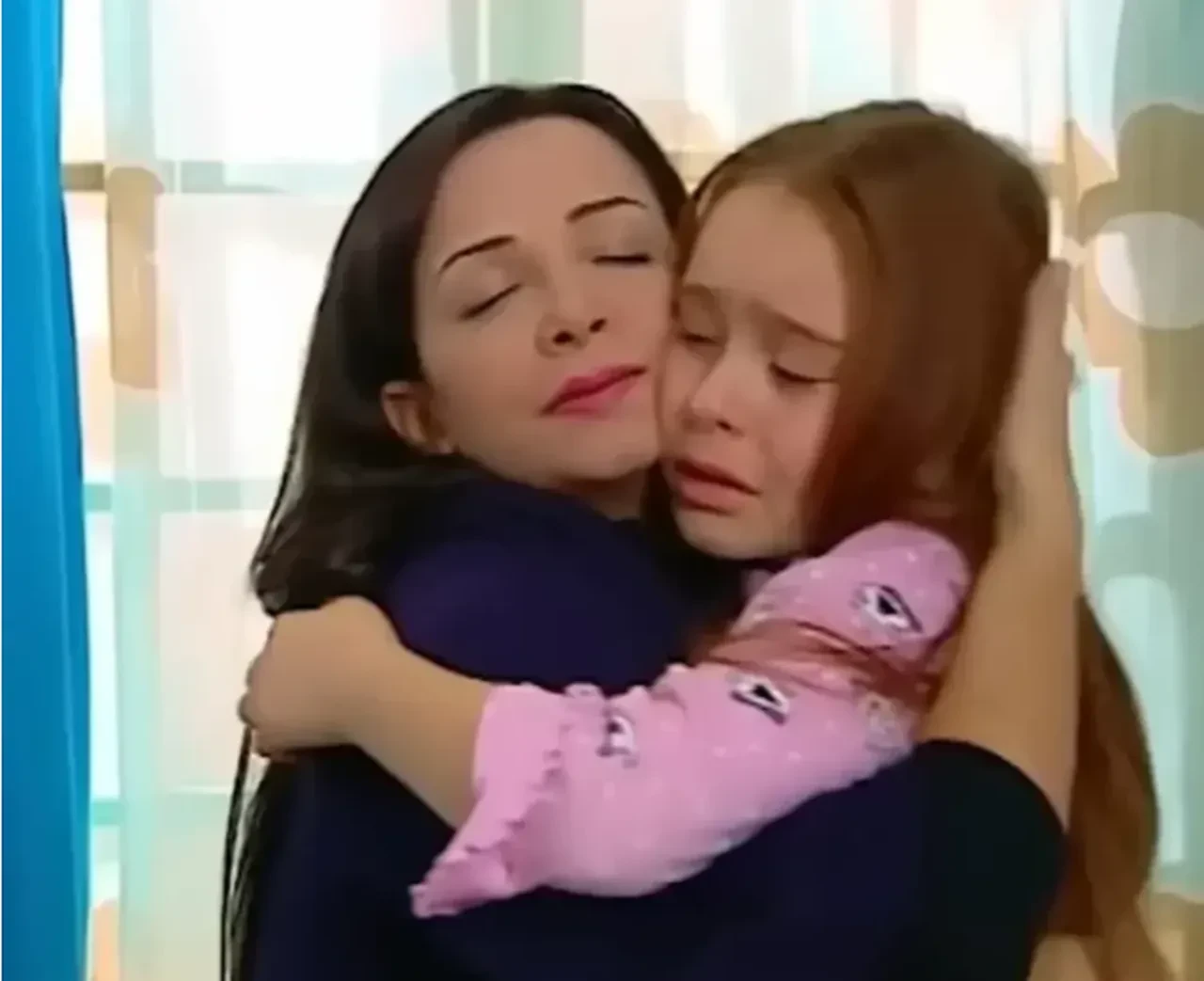 Yönetmen Şahin Yiğit, Evrim Akın'a ateş püskürdü: Ekmeğimden ettin 