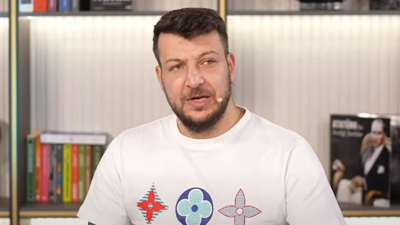 Batuhan Karadeniz neden kırmızı bültenle aranıyor? Kariyeri ve oynadığı takımlar