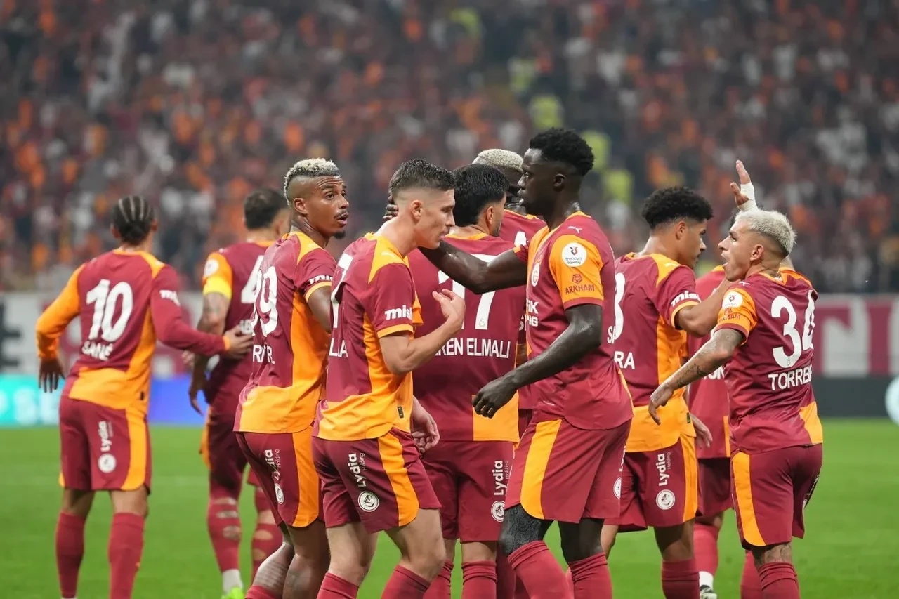 Derbi ne zaman? Fenerbahçe Galatasaray derbisi için geri sayım!