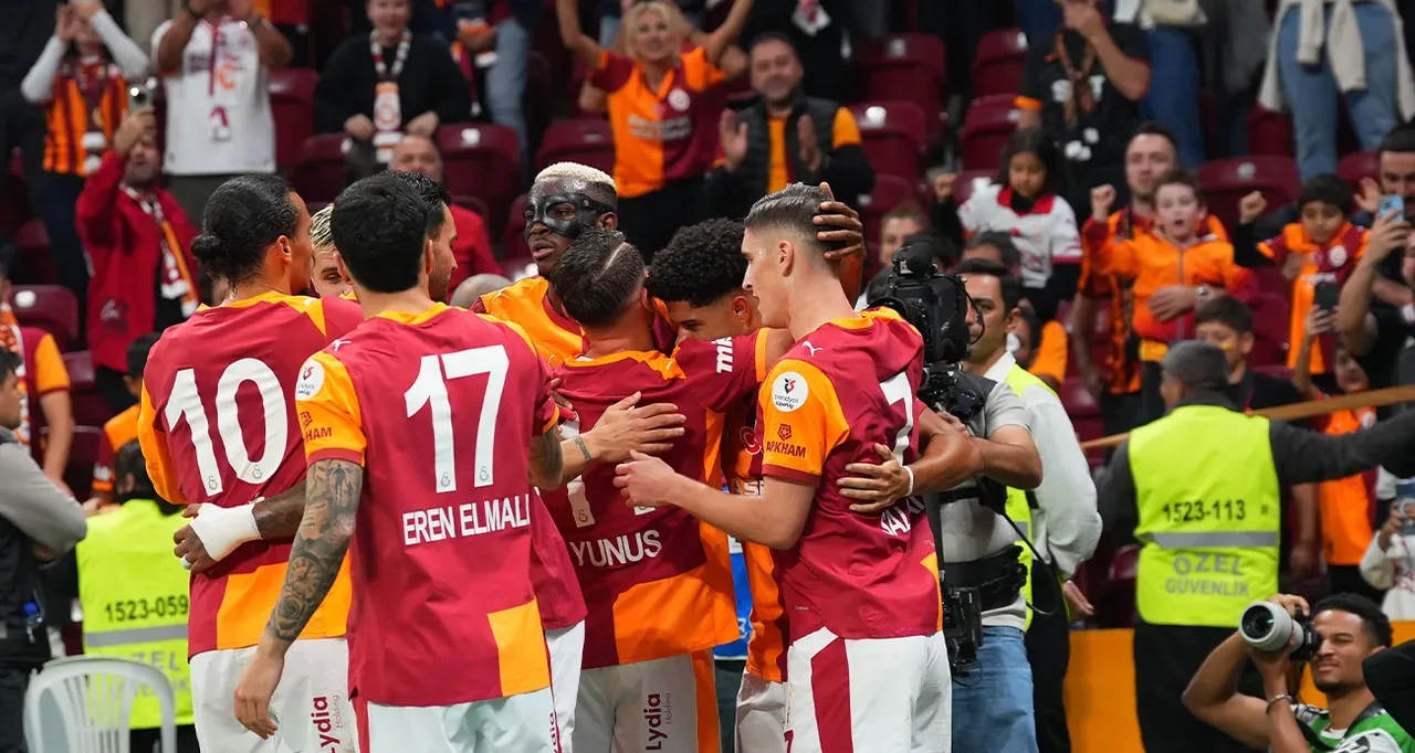 Derbi ne zaman? Fenerbahçe Galatasaray derbisi için geri sayım!