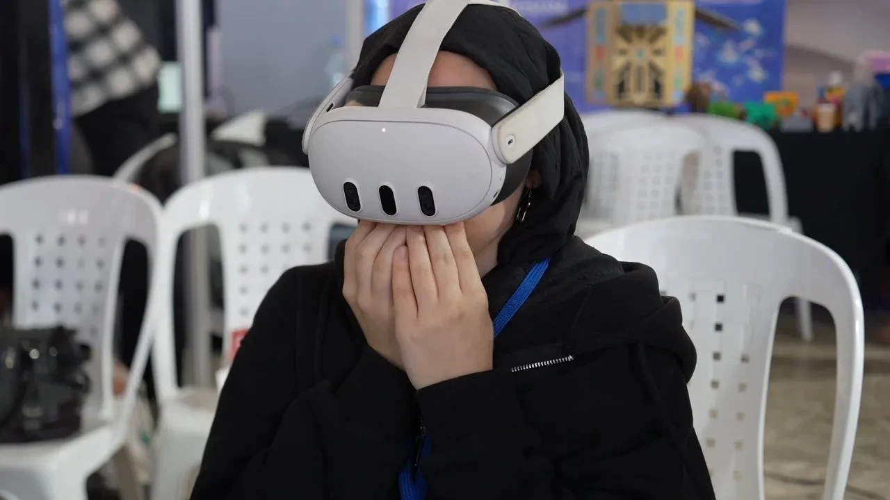 Kocaeli Bilişim Fuarı’nda Yapay Zekâ uyarısı: "Bizi tehdit edebilmesi için duygusu olması lazım"