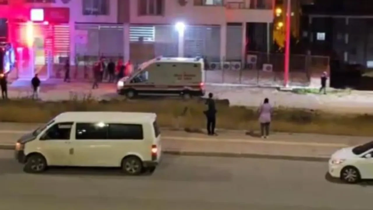 Şanlıurfa'da bakım evinde yangın: Ölü var!