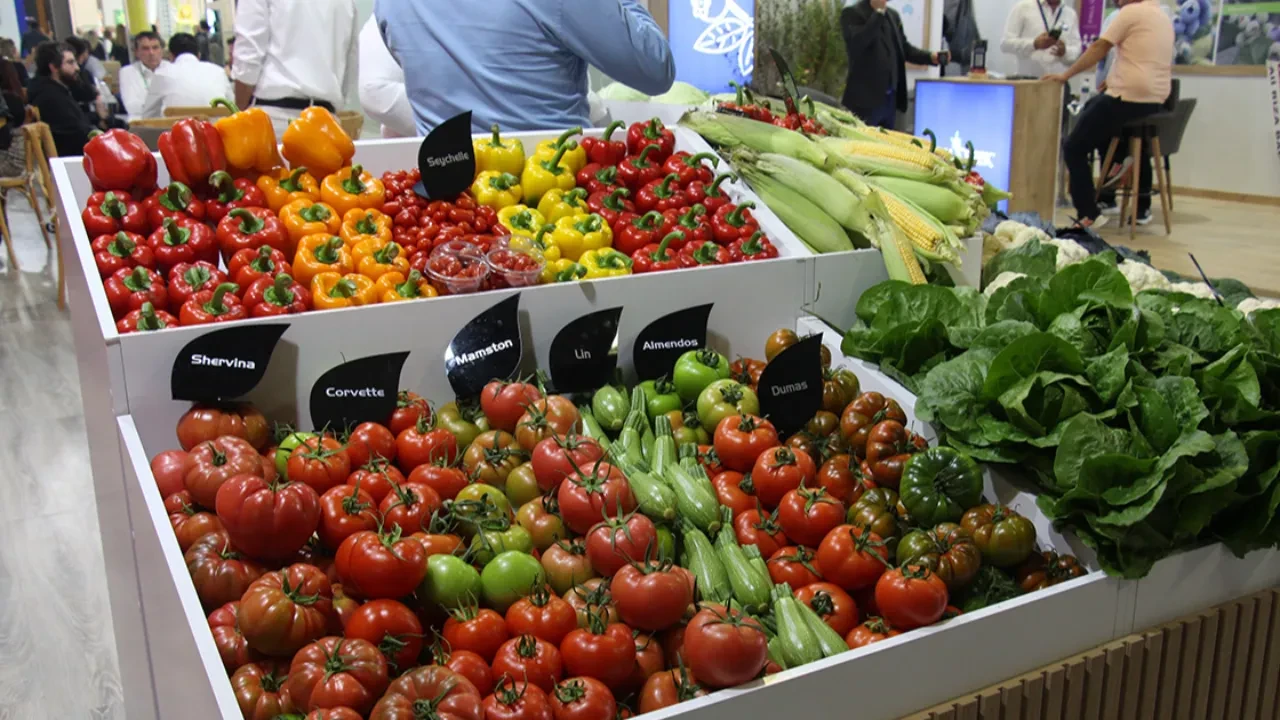 Tarımda yerli ve yabancı üreticiler yeni iş fırsatları için Antalya'da buluştu