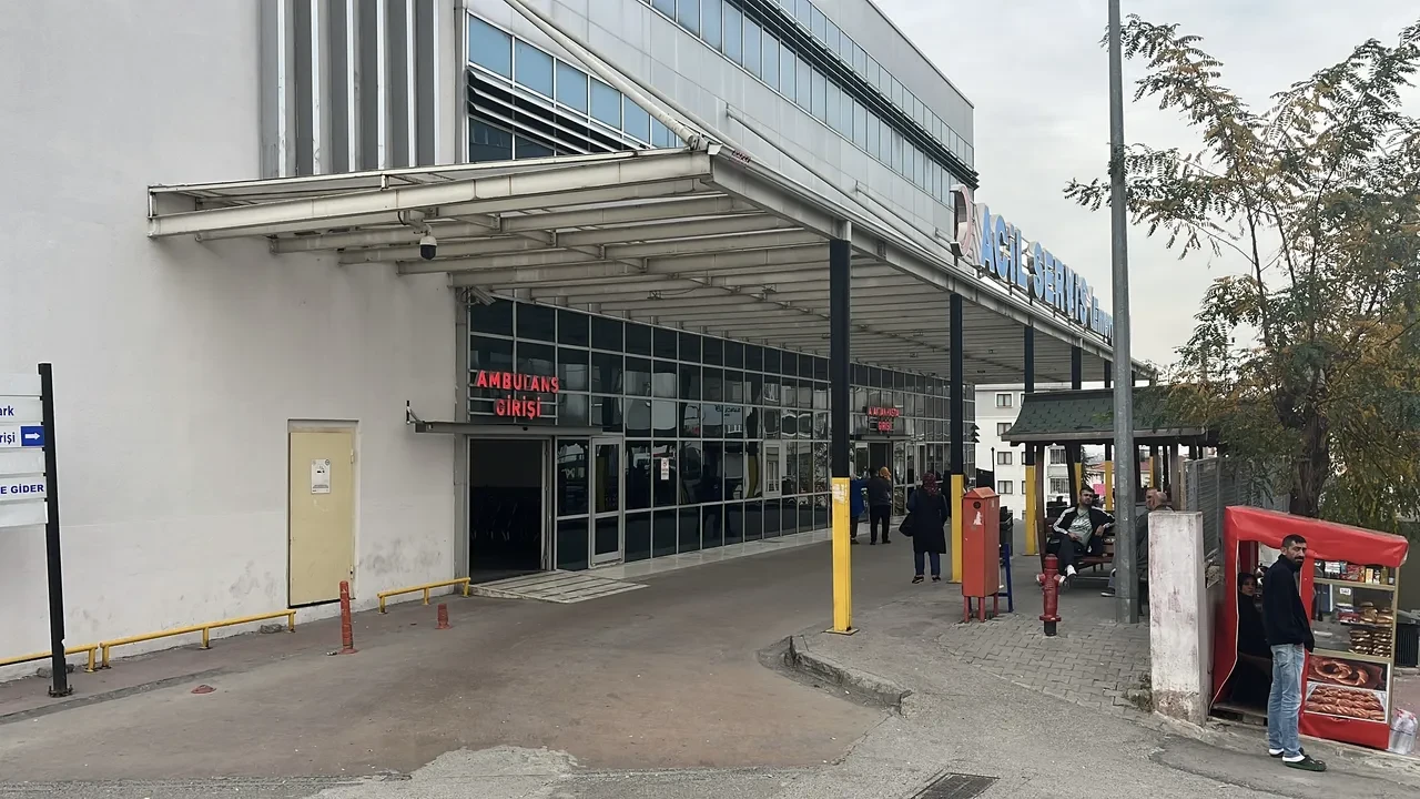 Tavuk döneri yiyen öğrenciler hastaneye koştu! Zehirlenme vakaları artıyor