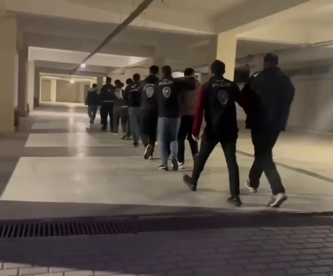 Yasadışı bahis baskını: 10 şüpheli yakalandı