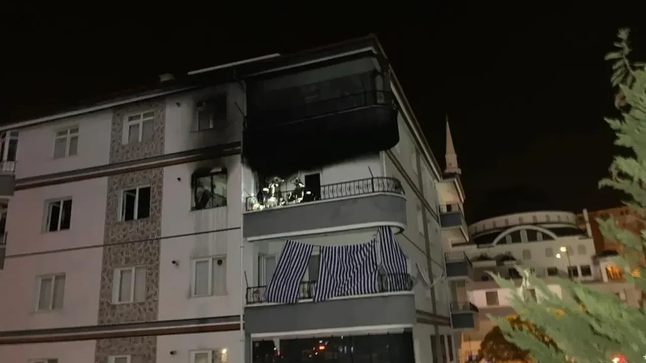 Ankara'da patlama sesleri! Apartman dairesinde korku dolu anlar: 1 yaralı