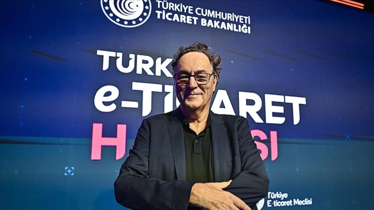 Çalışma süreleri günde 3-4 saate mi düşecek? Uzman isim açıkladı