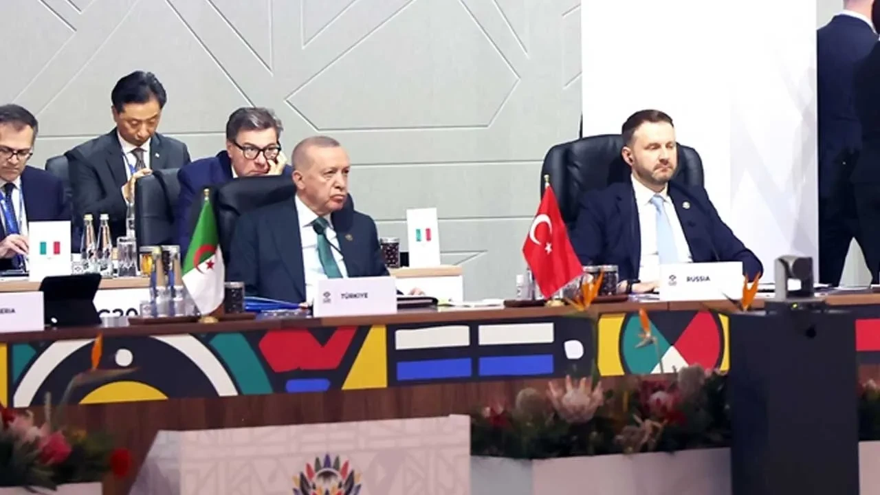 Cumhurbaşkanı Erdoğan'dan G20 Liderler Zirvesi'nde duyurdu: Yarın Putin'le görüşeceğim