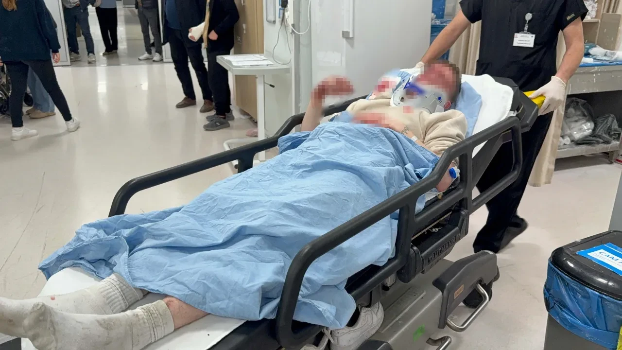 Dur ihtarına uymayan motosikletli kaza yaptı! Polisten kaçarken kendini hastanede buldu