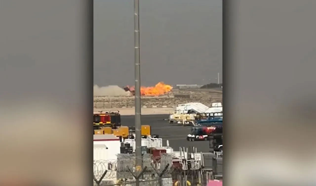 Hindistan'ın savaş uçağı Tejas silah alıcılarının gözü önünde çakıldı: Savunma projelerine büyük darbe