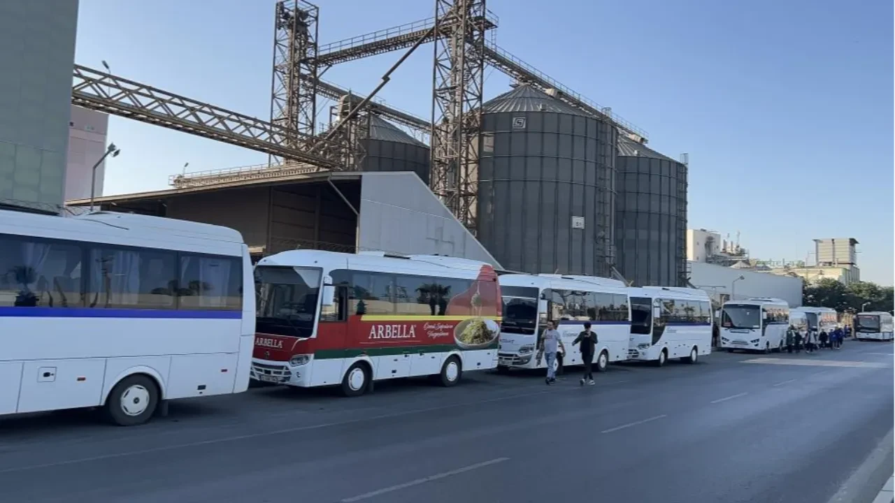 Mersin'deki makarna fabrikasında zirai ilaç zehirlenmesi: 11 işçi hastaneye kaldırıldı