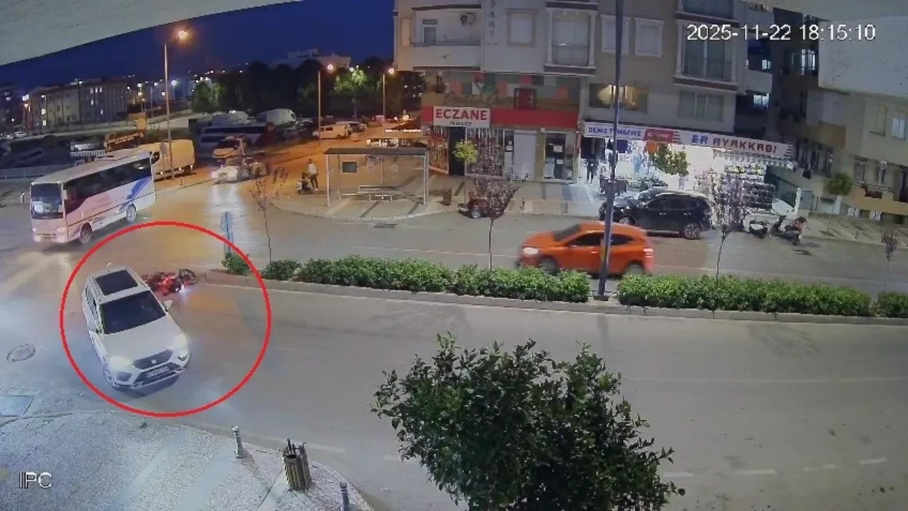 Sürücünün karasızlığı yüzünden motosikletli hastanelik oldu!