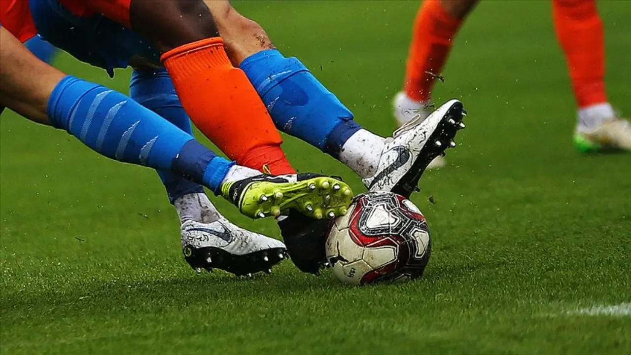 Vanspor maçı hangi kanalda, saat kaçta? Keçiörengücü ile bugün karşılaşacak