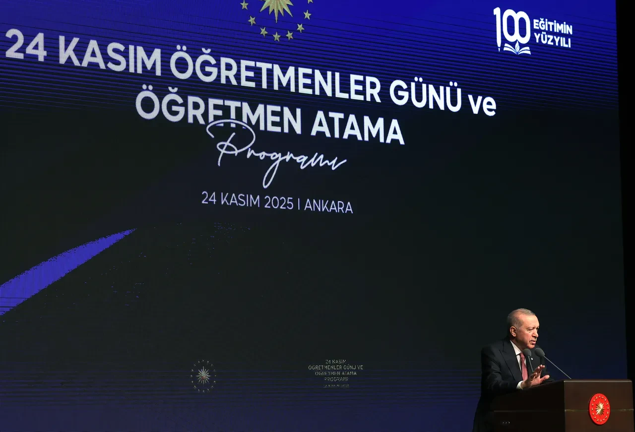 15 bin öğretmenin ataması yapıldı! Cumhurbaşkanı Erdoğan: Öğretmenlik adanmışlık isteyen bir meslektir