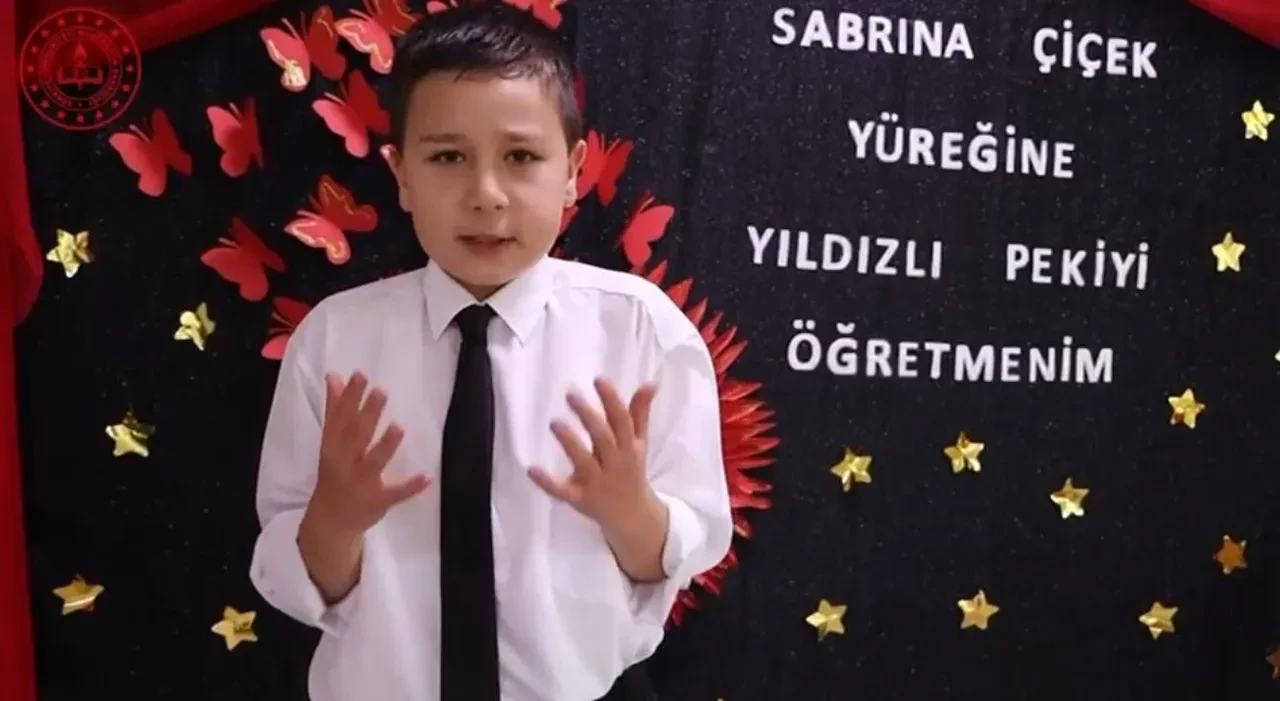 24 Kasım sürprizi: Bolulu miniklerden öğretmenlerin klasikleriyle gülümseten video