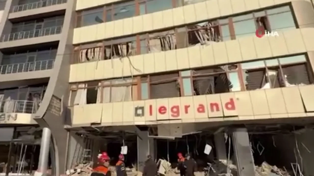 Azerbaycan'ın başkenti Bakü'de patlama: Çok sayıda kişi yaralandı